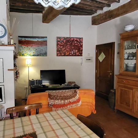La Casa Di Dina Apartment Castelmuzio Екстериор снимка